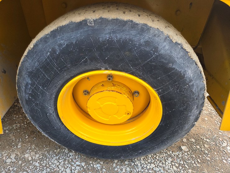 massey-ferguson-8-image-57