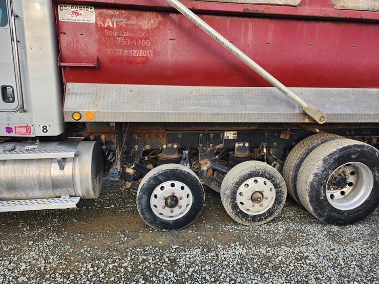 2016-kenworth-t400-image-18