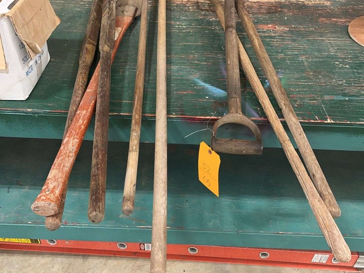 group-of-garden-tools-image-2