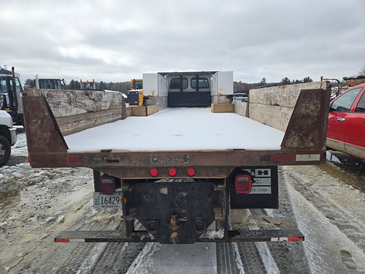 2001-massey-ferguson-8-image-18