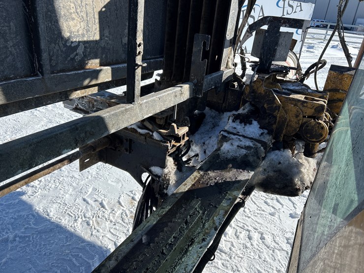 massey-ferguson-8-image-40