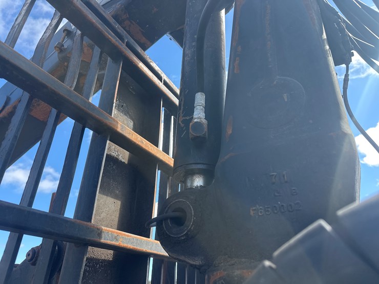 deere-1110e-image-40