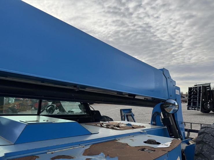 2014-genie-gth1056-image-19