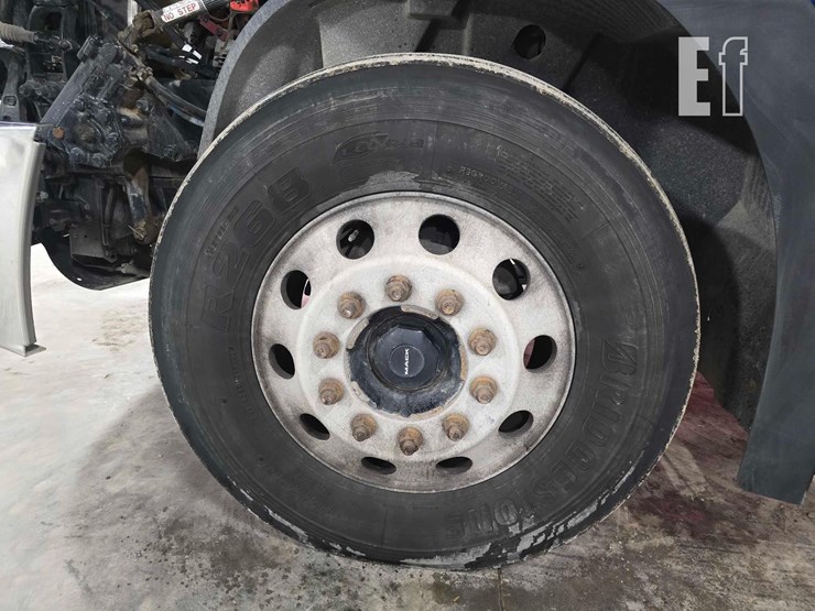 2020-mack-anthem-62t-image-18