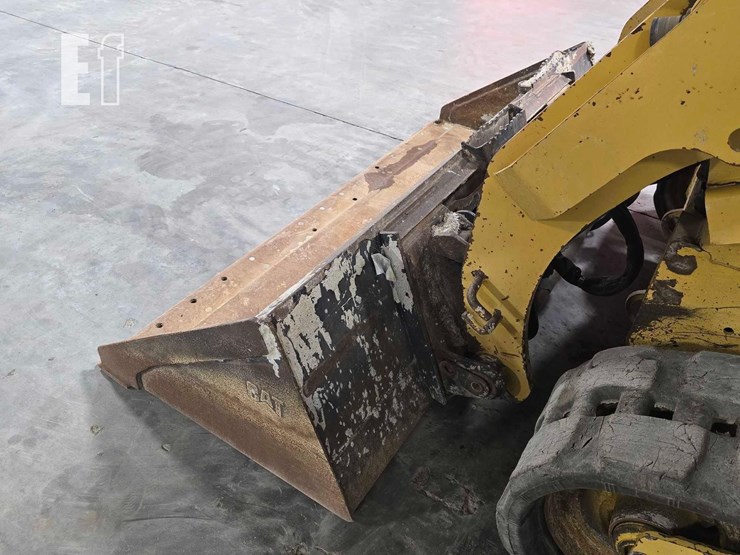 2018-caterpillar-259d-image-12