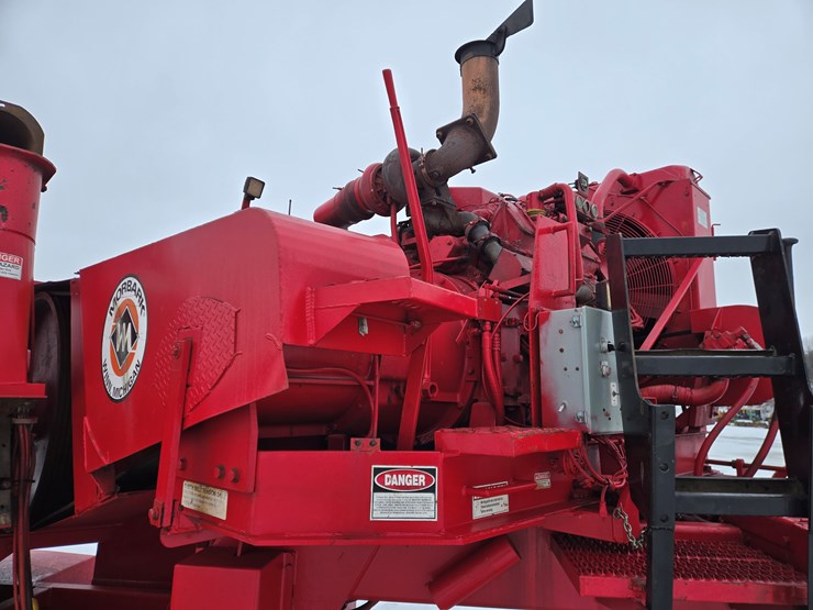 1994-massey-ferguson-8-image-16