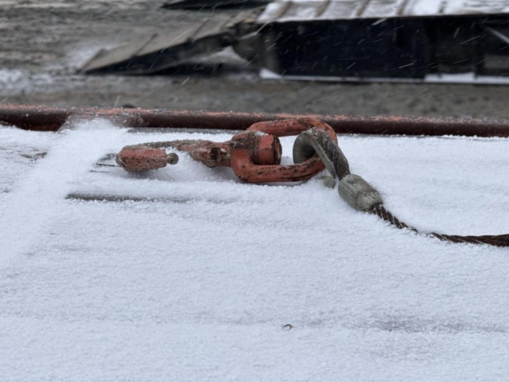 2016-massey-ferguson-8-image-32