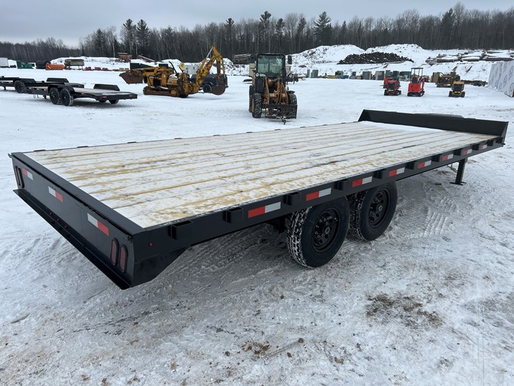 2026-massey-ferguson-8-image-5