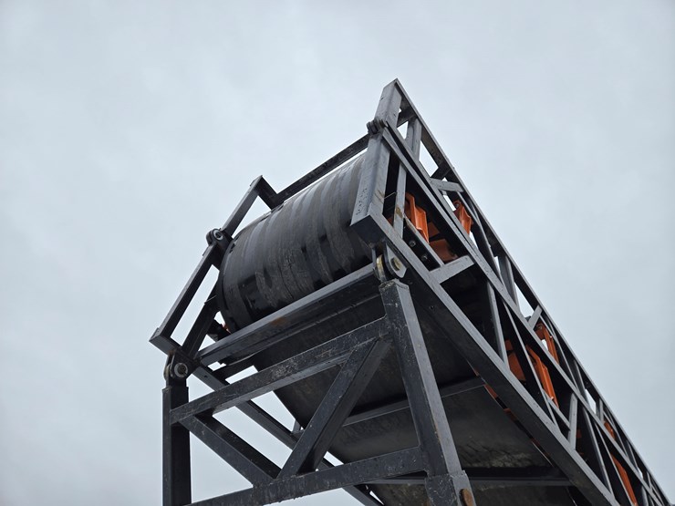 massey-ferguson-8-image-22