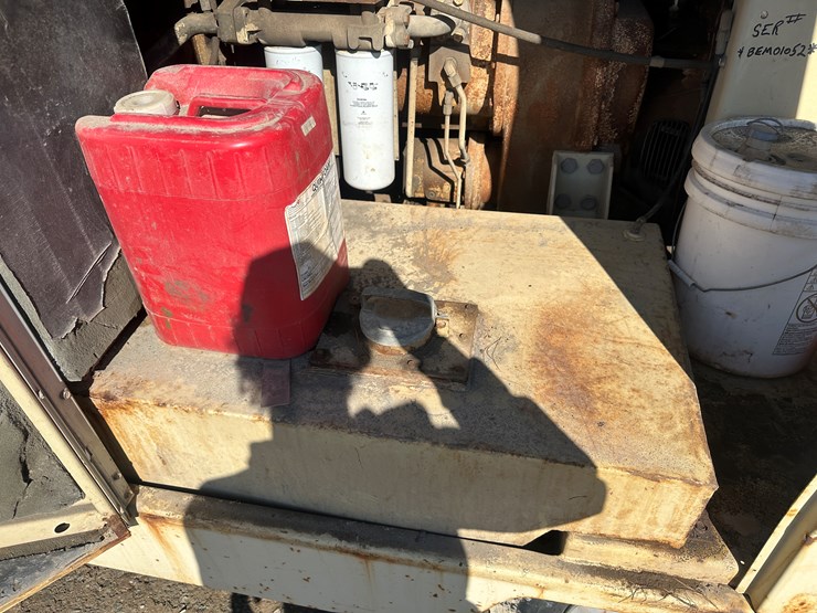 #60115-•-ingersoll-rand-1070-towable-air-compressor-image-45