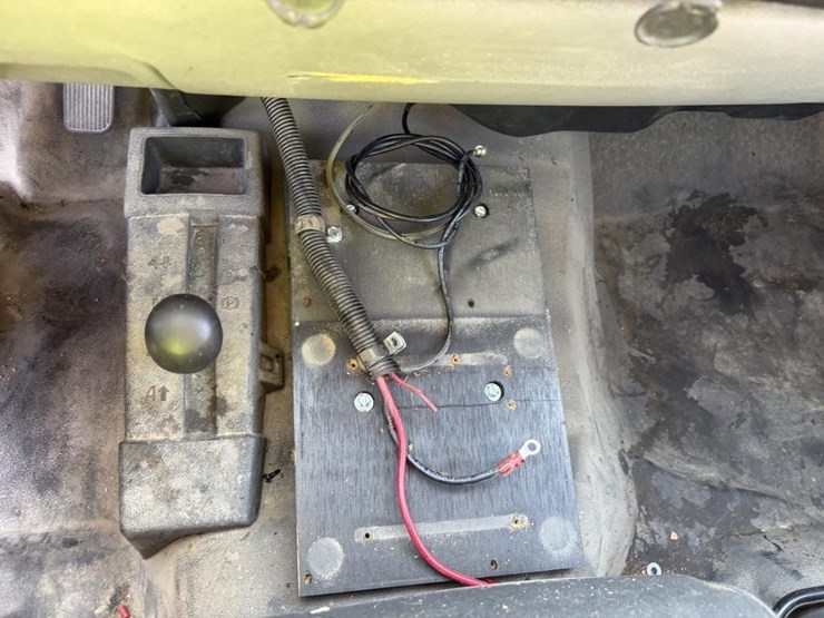 2012-gmc-sierra-2500-image-17