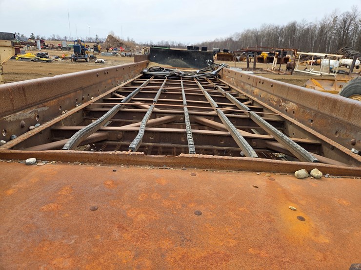 #4976-•-jci-20'x6'-triple-deck-screener-image-19