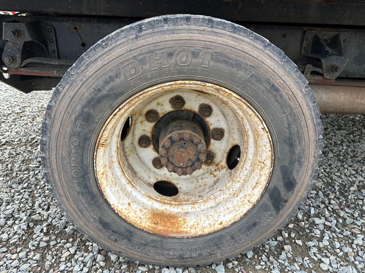 2000-gmc-t6500-image-66