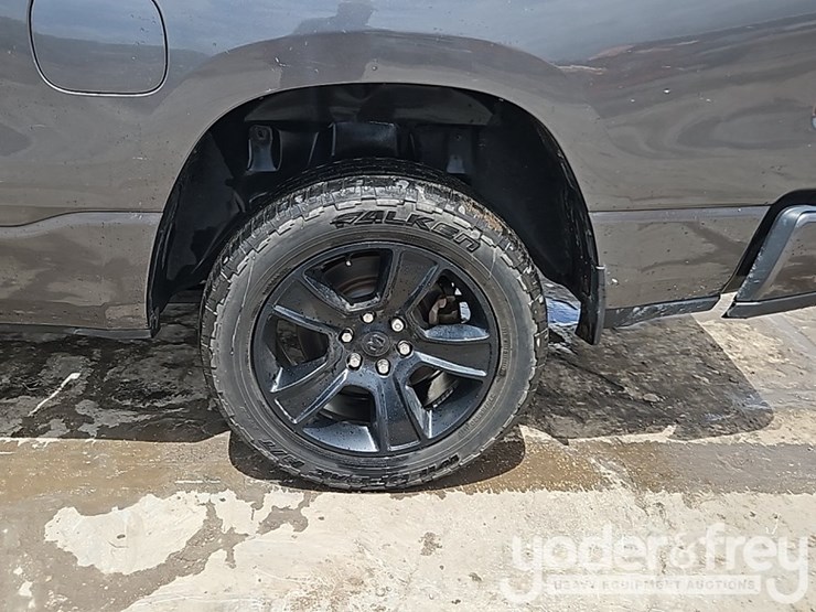 2018-dodge-ram-1500-image-14