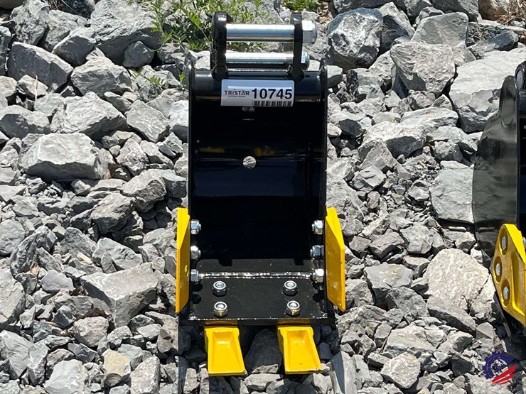 unused-2026-ce-8"-toothed-bucket-image-8