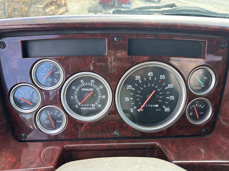 2001-caterpillar-c15-image-42