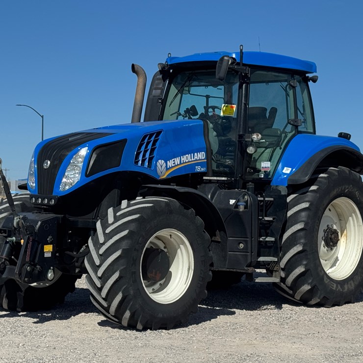 2011 NEW HOLLAND T8.360