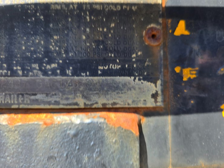 1986-utility-flatbed-image-36