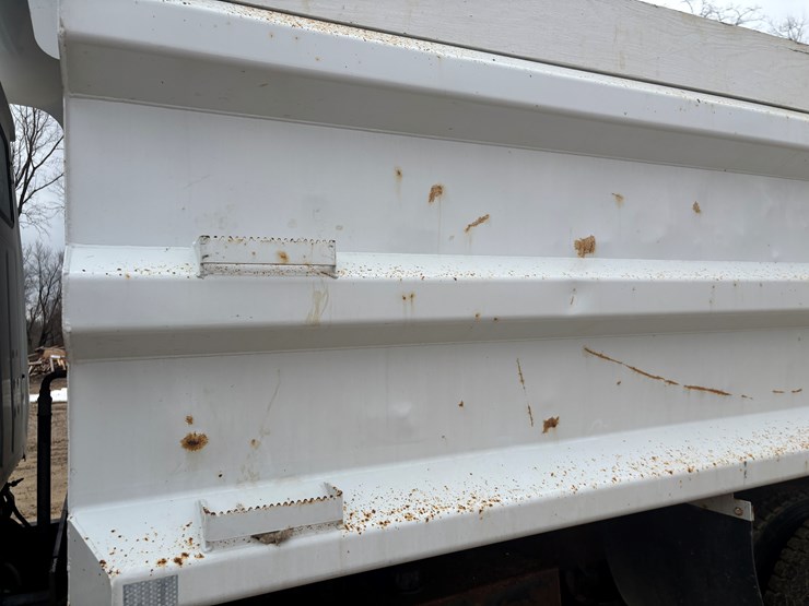 1997-ford-lt8000-image-51