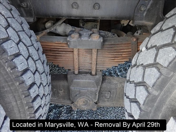 2005-international-7600-image-2