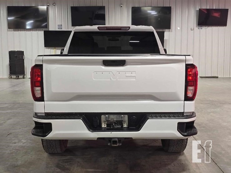 2021-gmc-sierra-1500-image-8