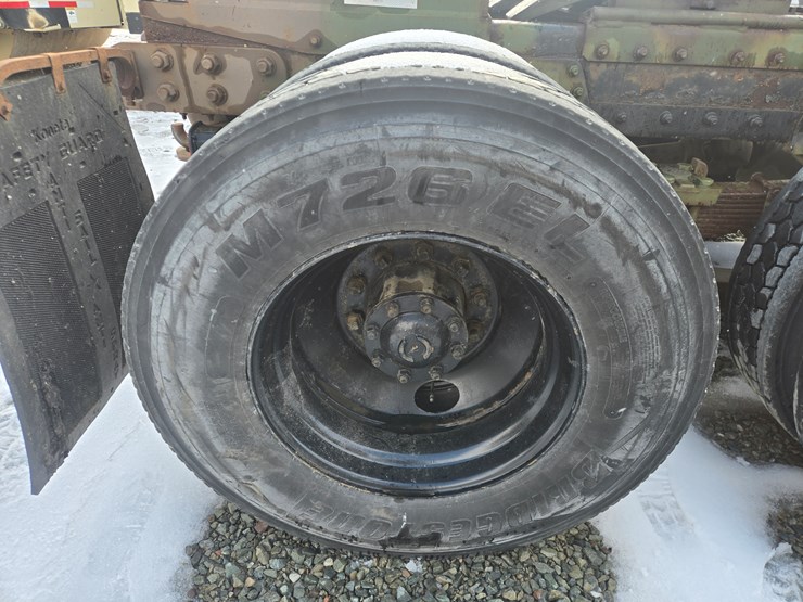 1992-massey-ferguson-8-image-84