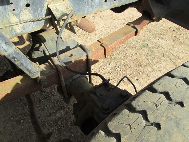 1981-international-s1800-image-23