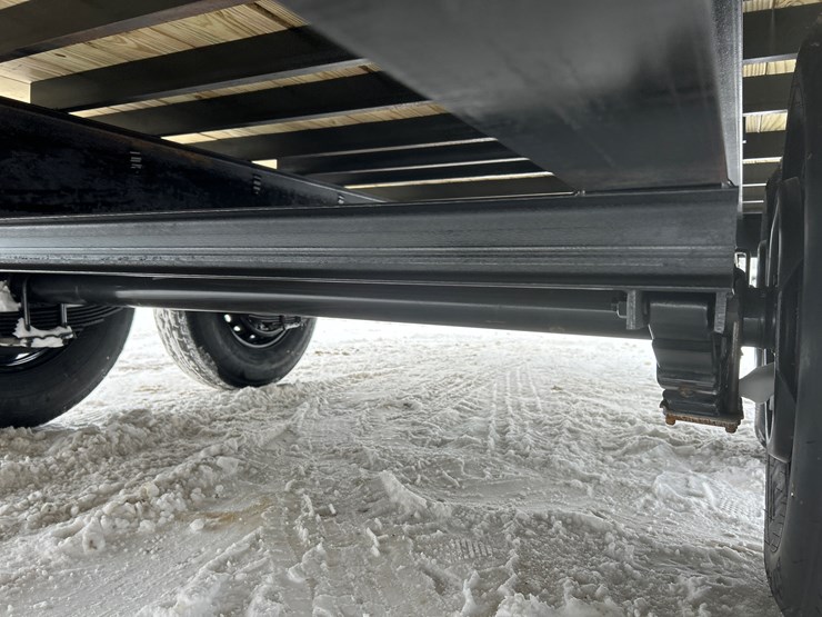 2026-massey-ferguson-8-image-24