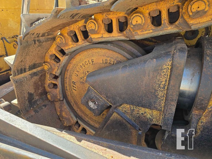 2006-caterpillar-d6r-iii-image-26