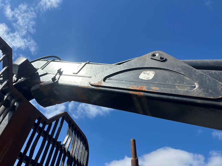 deere-1110e-image-45