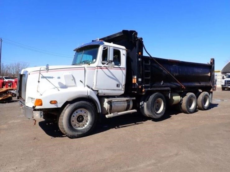 2000-western-star-5900-image-1