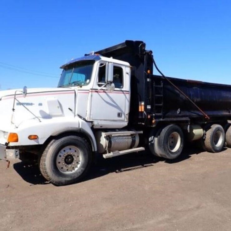 2000 WESTERN STAR 5900