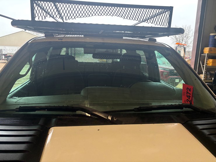 2013-chevrolet-3500-image-15