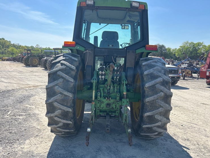 john-deere-6400-image-7
