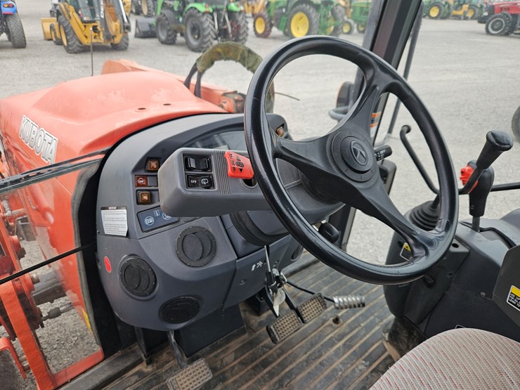 2016-kubota-m135gx-image-20