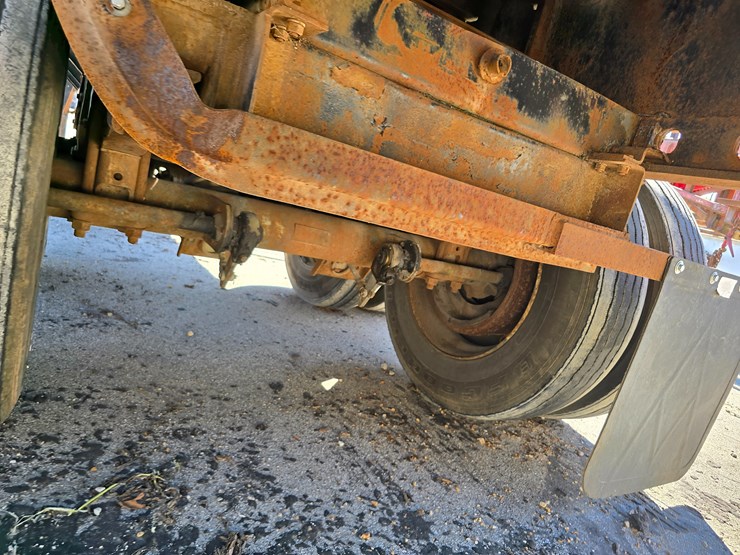 1986-utility-flatbed-image-54