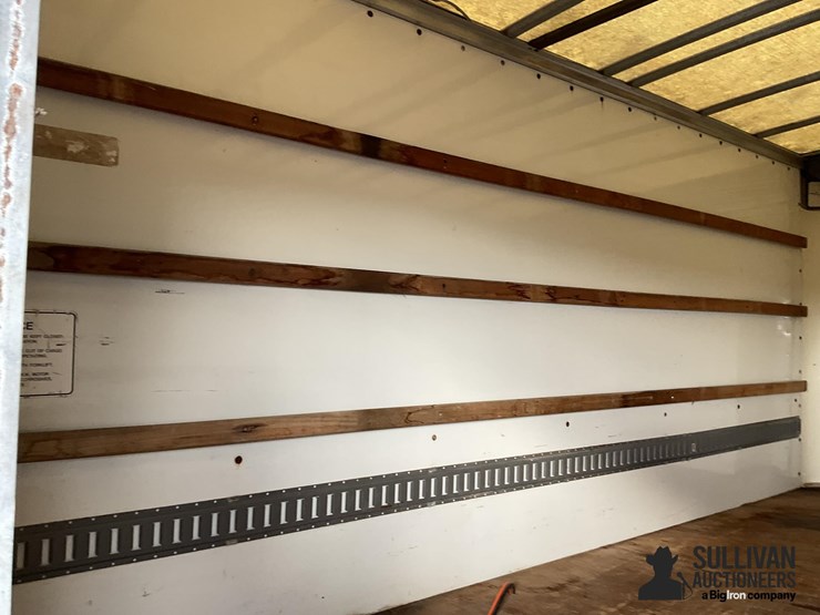 2006-gmc-3500-image-17