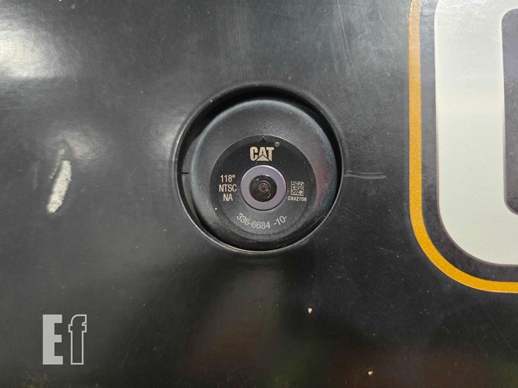 2022-caterpillar-289d3-image-24