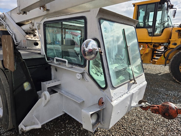 massey-ferguson-8-image-44