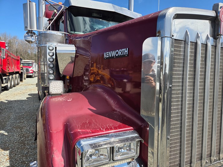 2006-kenworth-w900-image-11