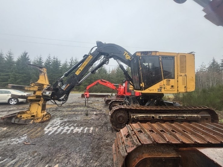 2017-tigercat-lx830d-image-2