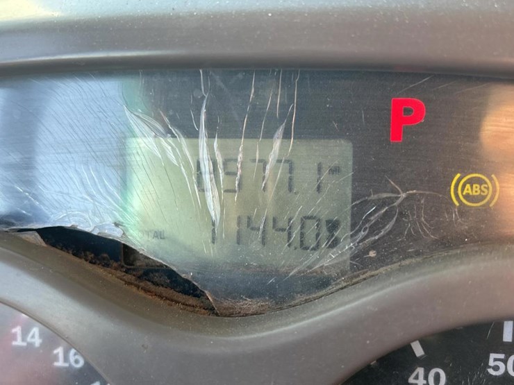 2001-mack-ch613-image-89