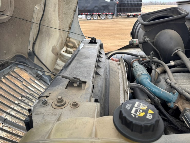 2007-international-durastar-4400-image-58