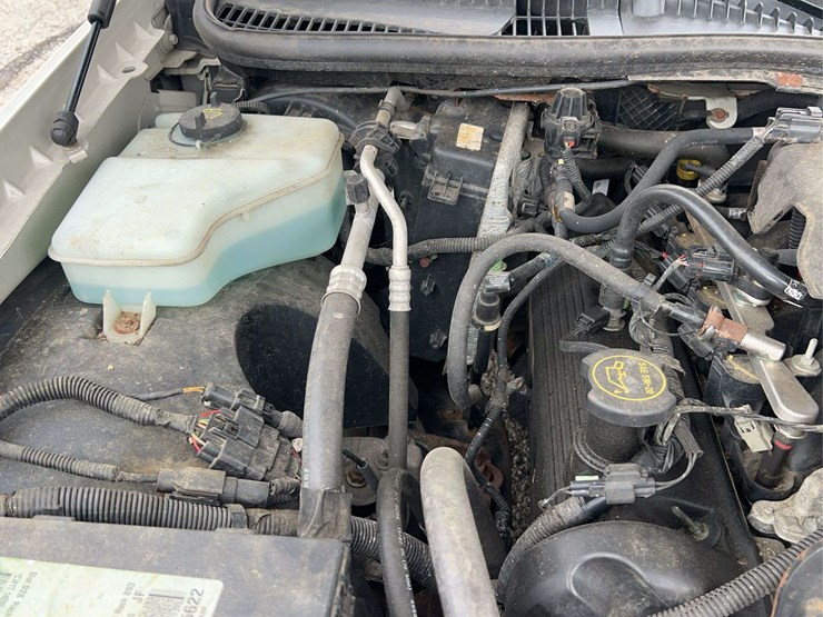 2005-lincoln-town-car-image-88