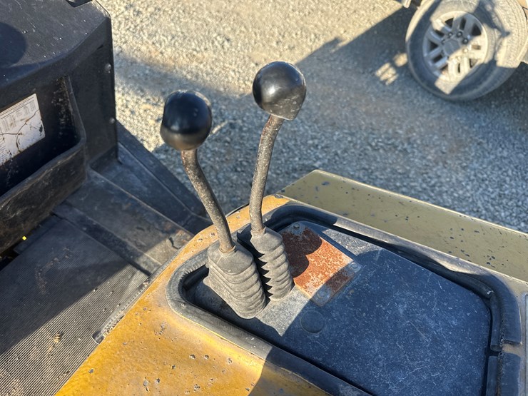 massey-ferguson-8-image-28