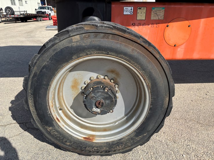 2007-jlg-1350sjp-image-82