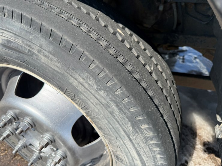 #1061-•-2016-ram-5500-heavy-duty-service-truck-image-53