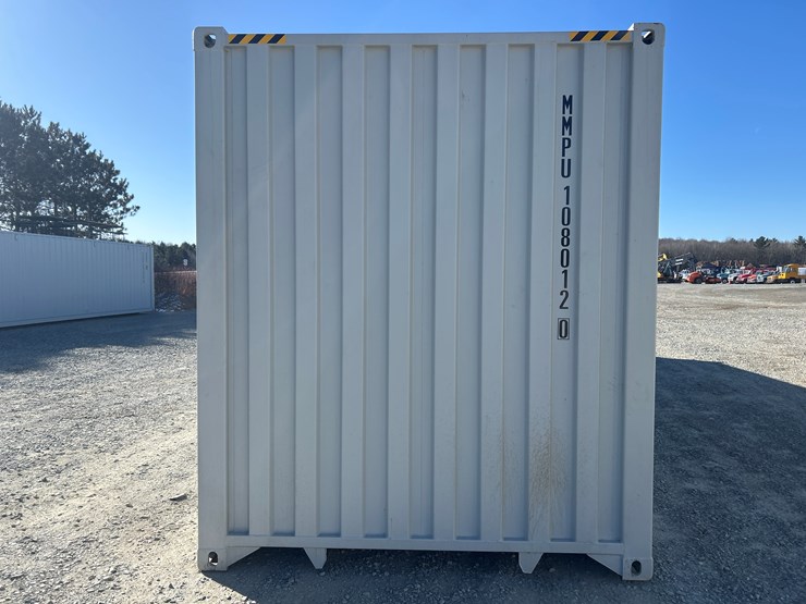 massey-ferguson-8-image-4