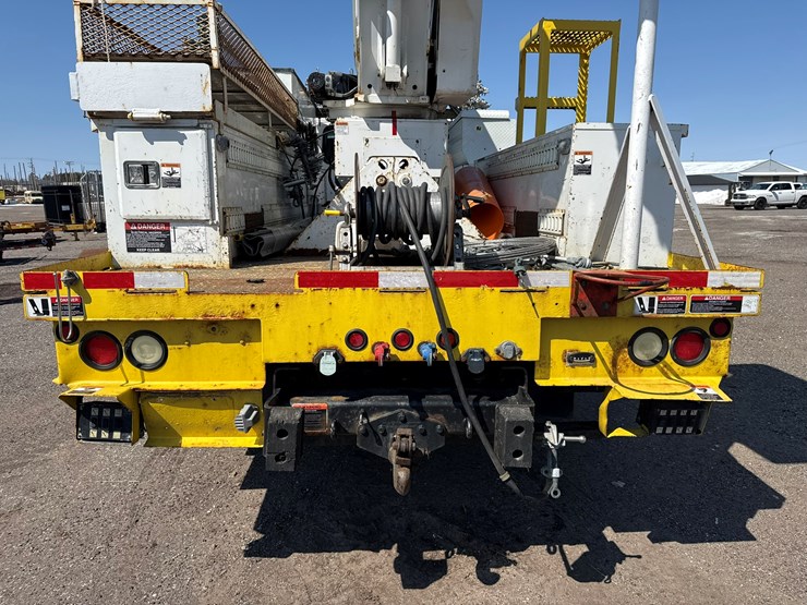 2014-international-4300-sba-image-24