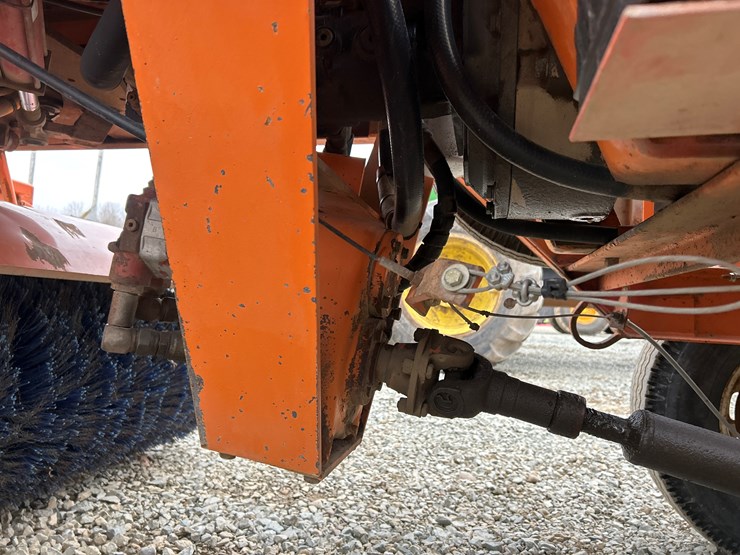 broce-rj350-image-39